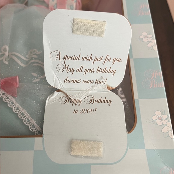 NWT - Birthday Wishes Barbie 2000 by Mattel – Vintage - Picture 8 of 8